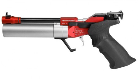Le pistolet à air comprimé Feinwerkbau P11 Piccolo